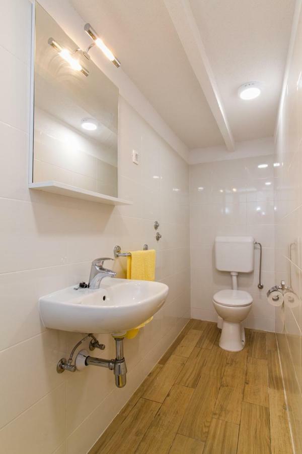 Studio Apartment Zeljka Пула Екстериор снимка